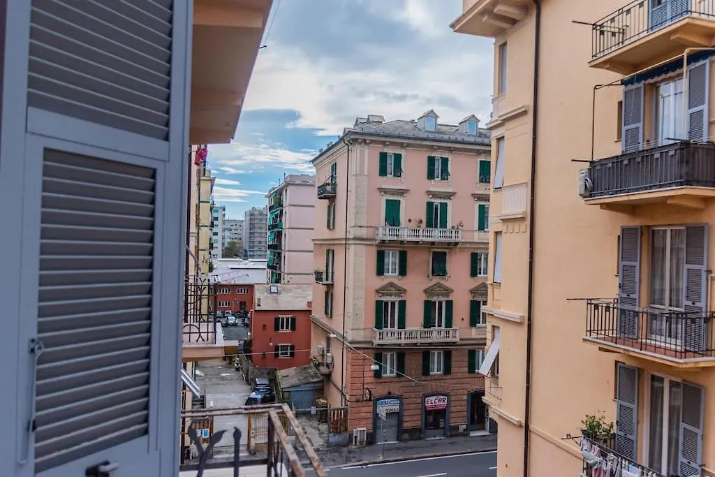 Genova-Tra Mare E Centro Storico Apartment Genoa